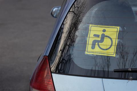 Guida all'esenzione del Bollo Auto con la Legge 104: requisiti e modalità