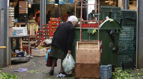 Povertà. Roberto Pezzani: sostenere gli anziani più poveri e fragili