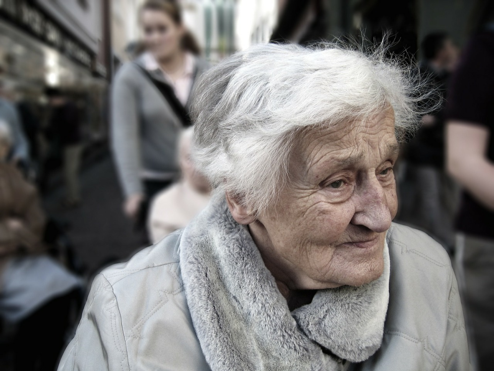 Ageismo, discriminazioni e pregiudizi legati all'età vanno combattuti a livello globale