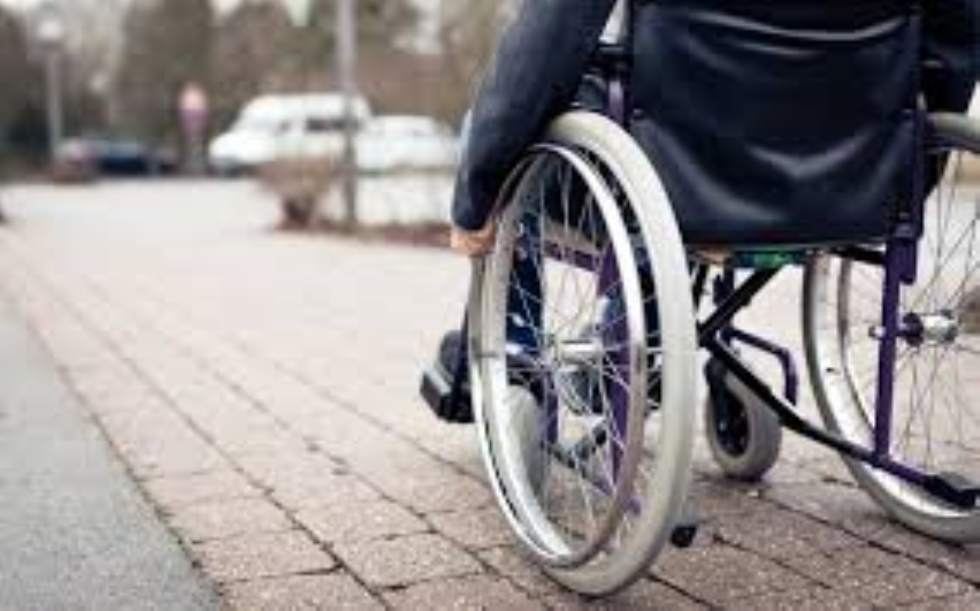 Disabilità, risoluzione parlamentare sul diritto a una vita libera e dignitosa