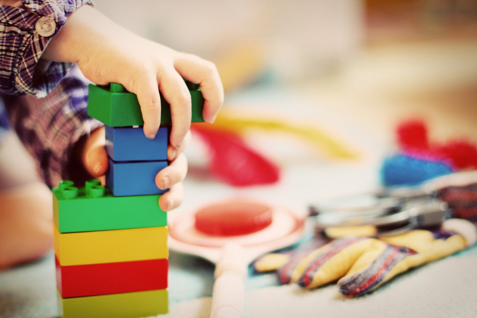 Bonus baby-sitting, al via le nuove domande fino a 1.200 euro