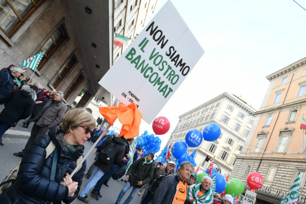 Previdenza. Cgil, Cisl, Uil il 25 febbraio convocati dal Governo al Ministero del Lavoro