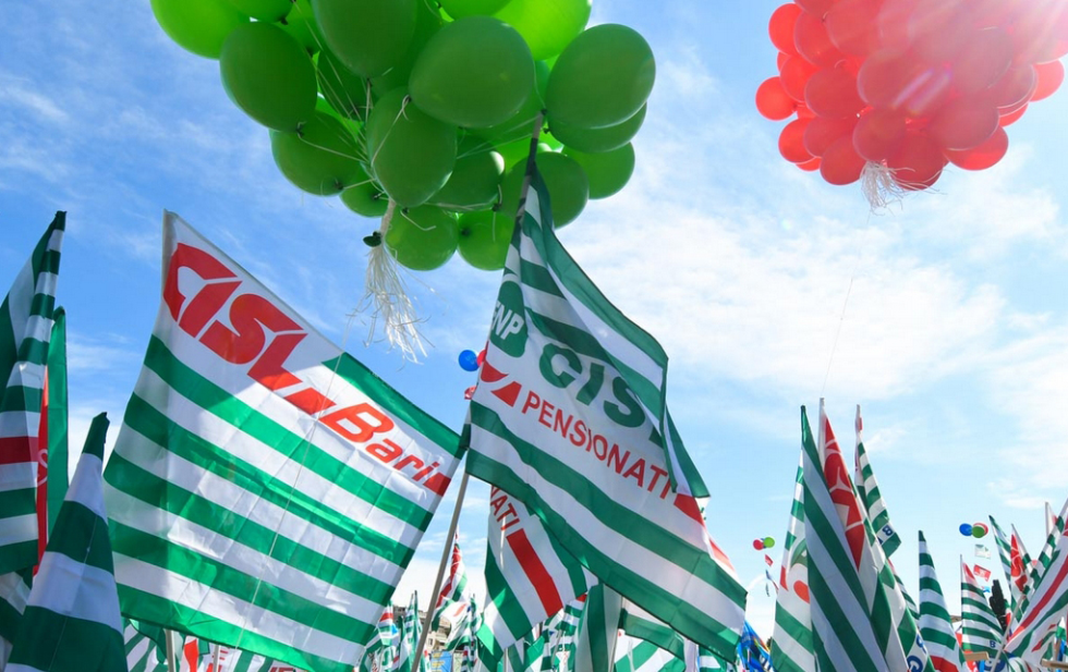 Manovra, insufficiente per pensionati, bene impegni futuri. Il 16 novembre saremo al Circo Massimo